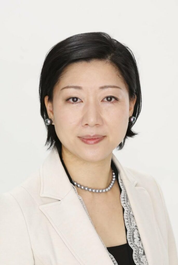 Moriko Hori, Präsidentin